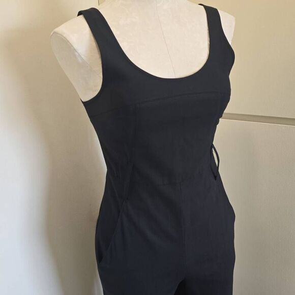Theory Style #90171233 Blk Wool/Spndx Slvls Jumpsuit, Wide Leg, Sz. 4, EUC - Picture 3 of 14